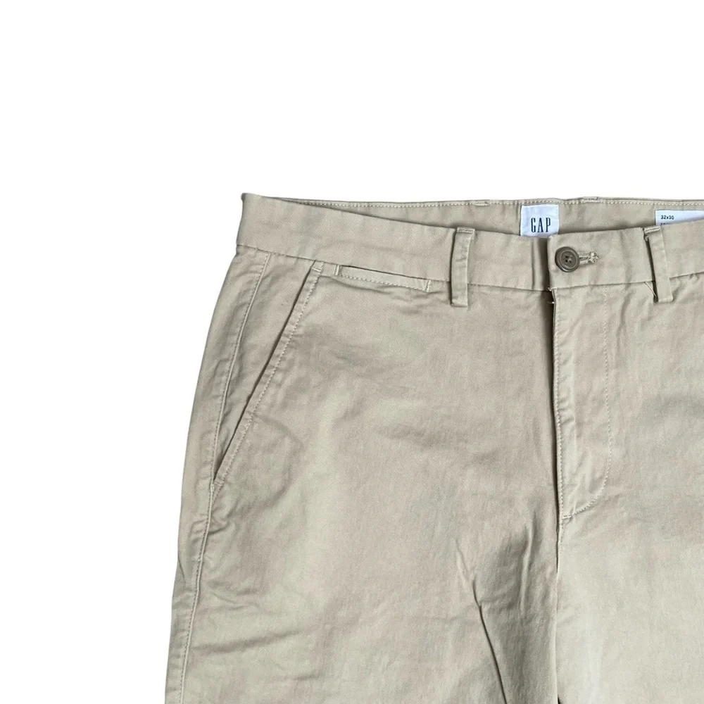 GAP Essential Slim Khaki Chino Pants Men’s 32x30 Tan Cotton Stretch Flat Front